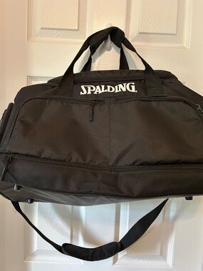 Spalding Gym Bag - Black - new without tags
